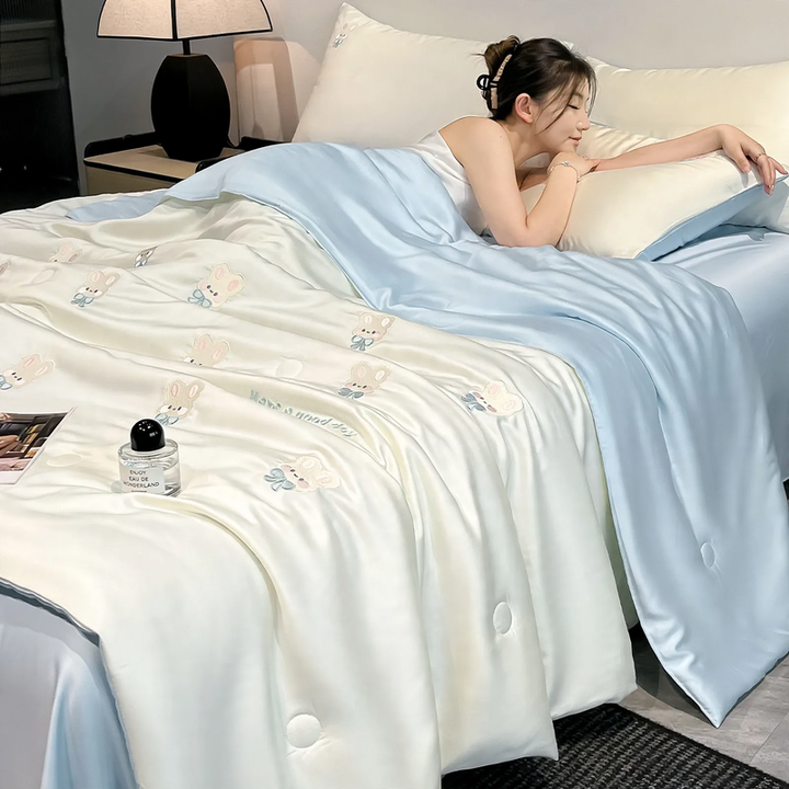 Summer-cool bedding set made of ice fiber, washable