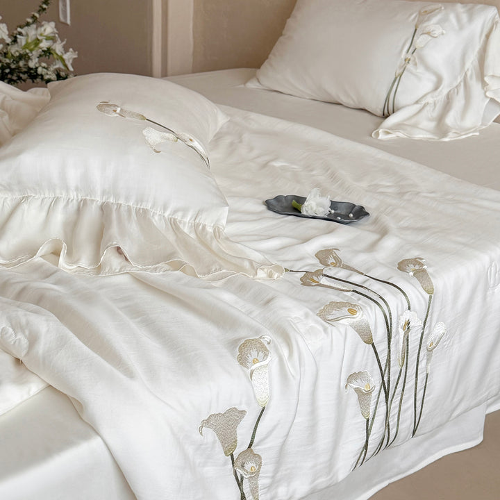 Summer bedding set with embroidery, 4-piece