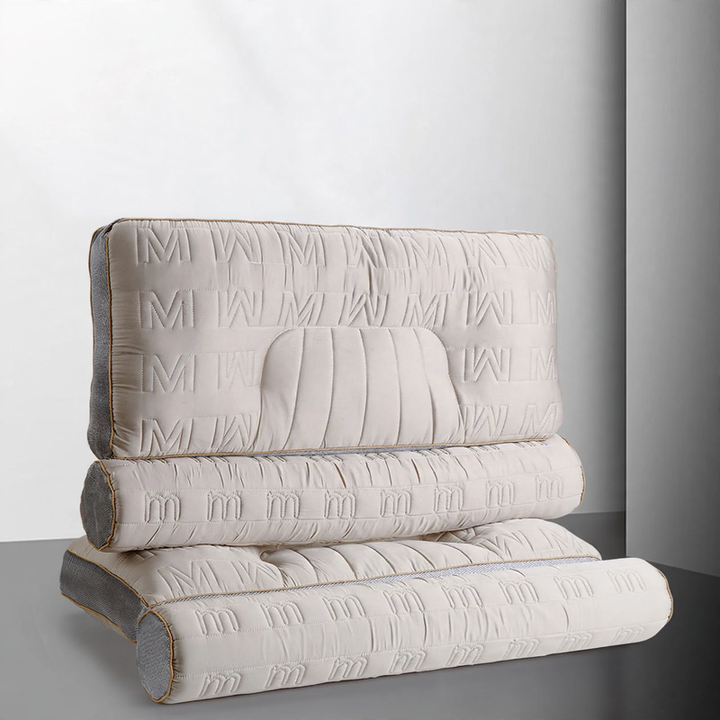 Neck support pillow with memory foam