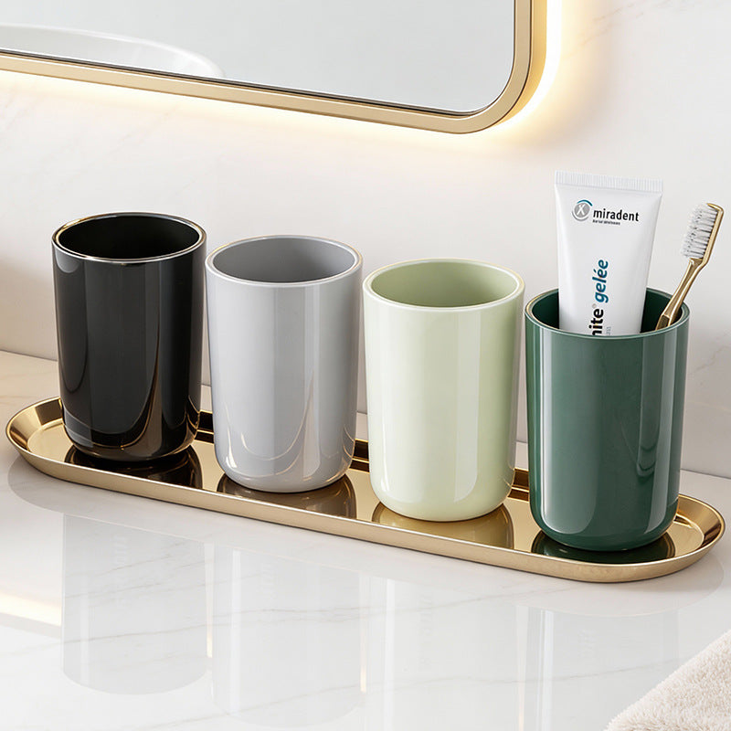 Portable toothbrush cup made of plastic