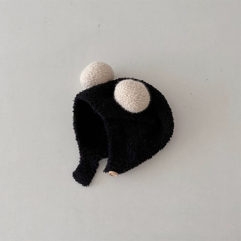 Children's hat with earflaps, knitted, warm