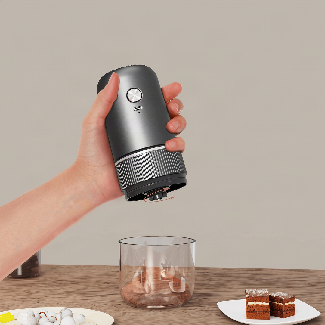 Manual coffee grinder made of stainless steel