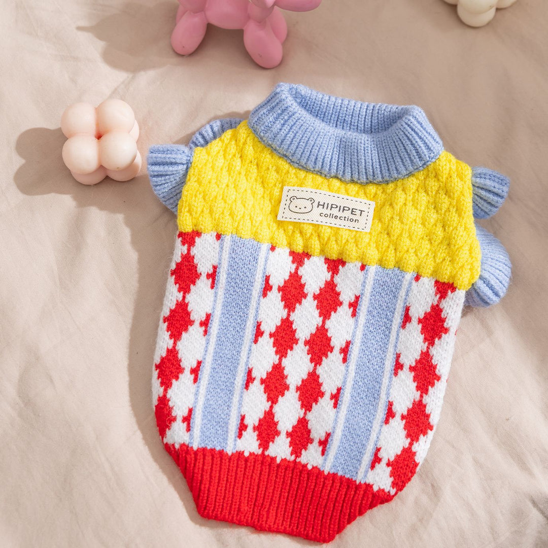 Knitted sweater for dogs and cats, pineapple pattern