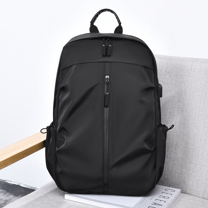 Nylon backpack, 20–35 L, waterproof and shock-absorbing