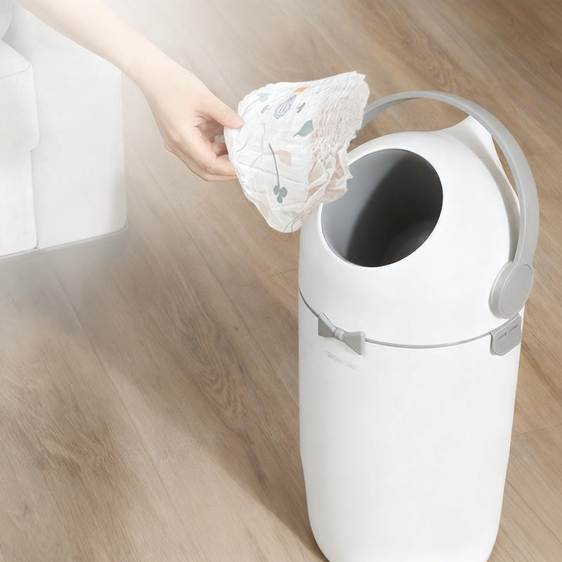 Diaper pail with lid, 12 L, odor-proof