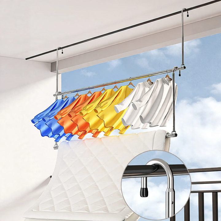 Retractable clothesline made of stainless steel