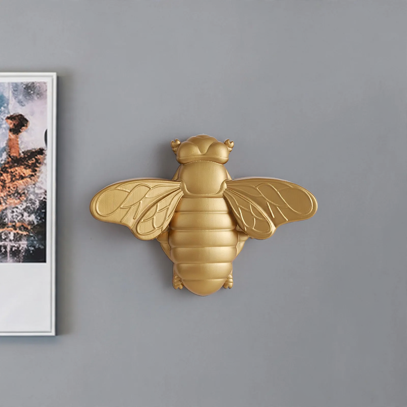Golden Bee – Wall Decoration