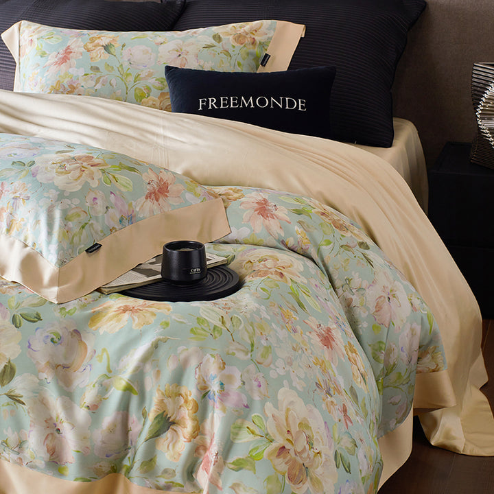 Bedding set made of lyocell with floral pattern
