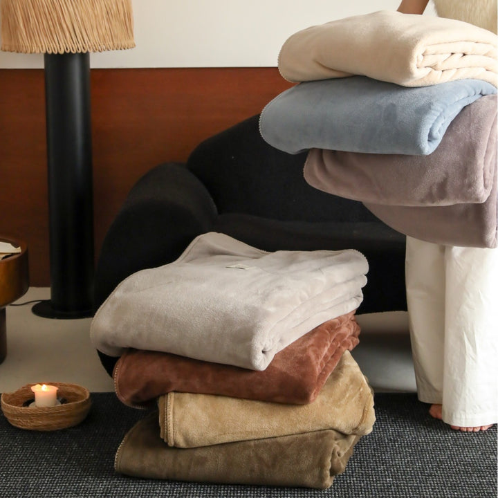 Solid color wool blanket, 120–200 cm