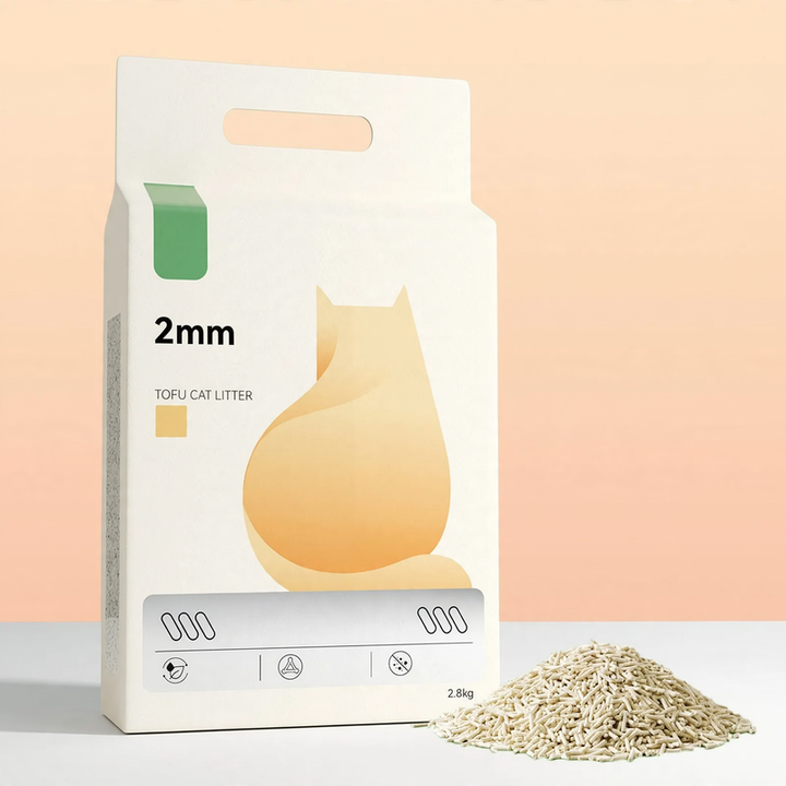 Tofu cat litter with bentonite mixture