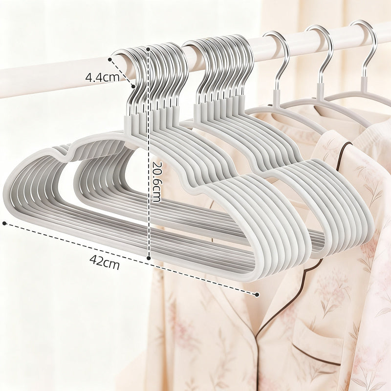 Wide plastic hangers, non-slip, set of 10 or 20