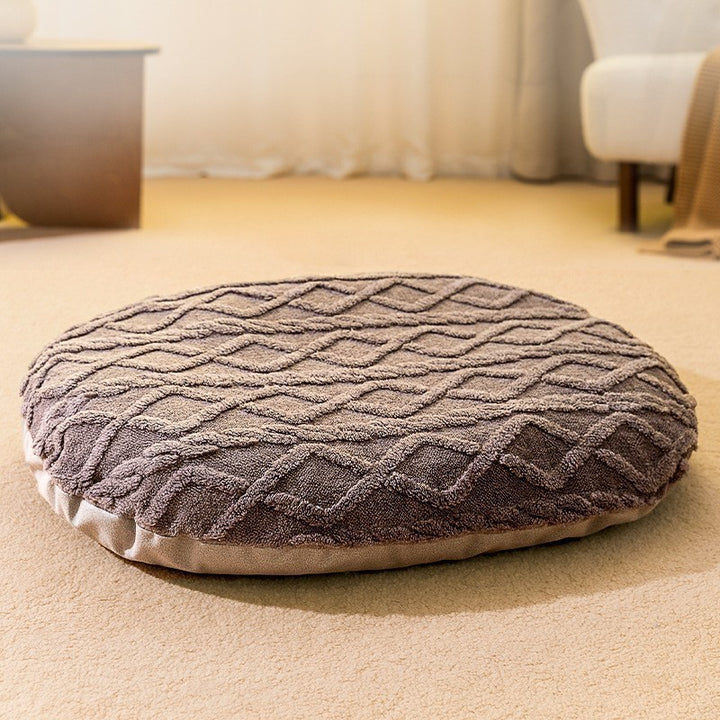 Pet cuddly bed with removable cover