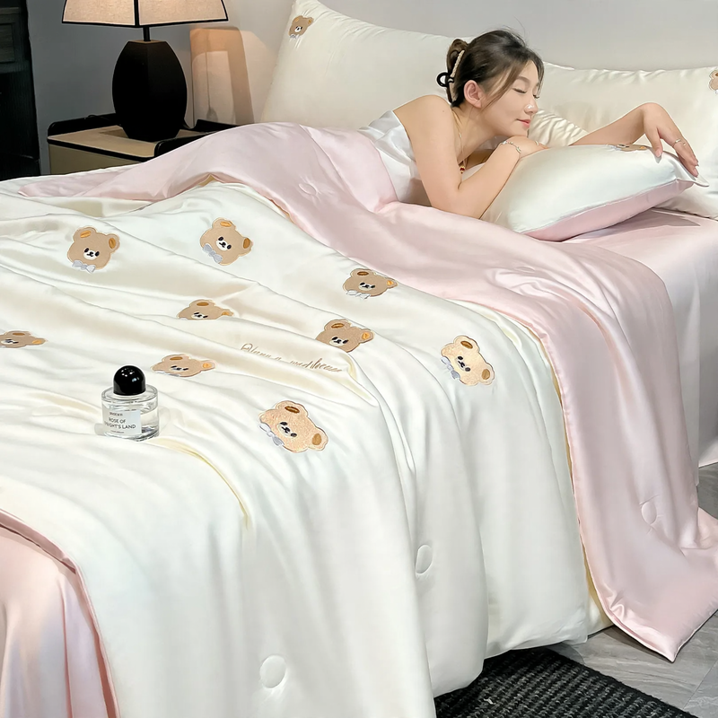 Summer-cool bedding set made of ice fiber, washable