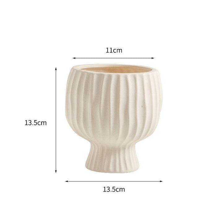 Ceramic flower vase, country house style, woven texture