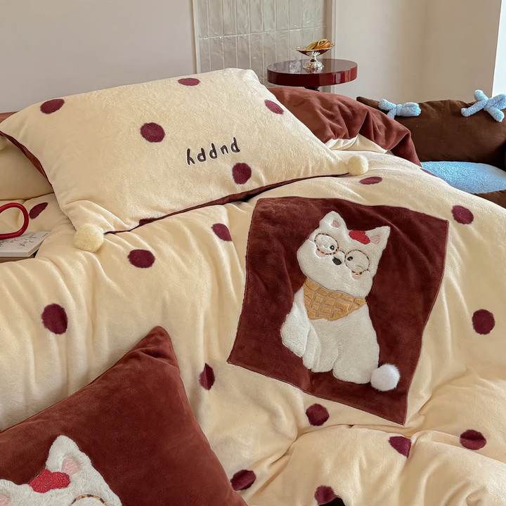 Bedding set made of milk fiber with dog motif