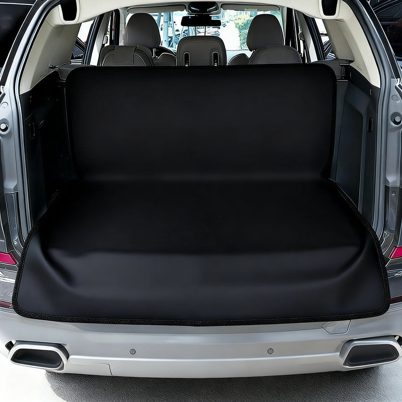 Trunk protection for pets, water-repellent