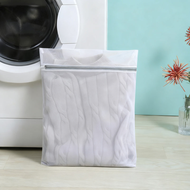 Laundry net made of polyester, fine mesh