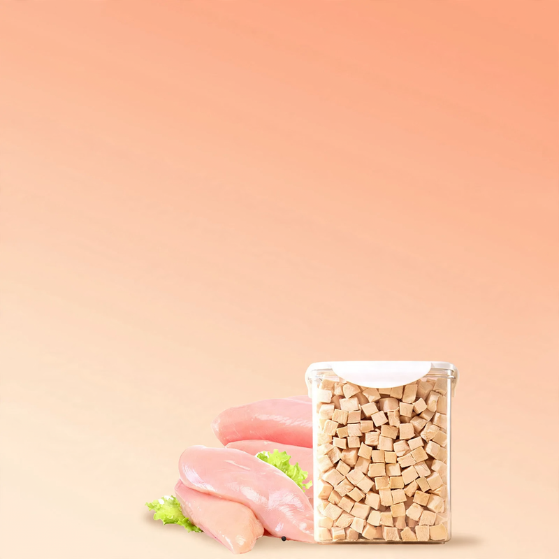 Freeze-dried chicken breast pieces for cats and dogs