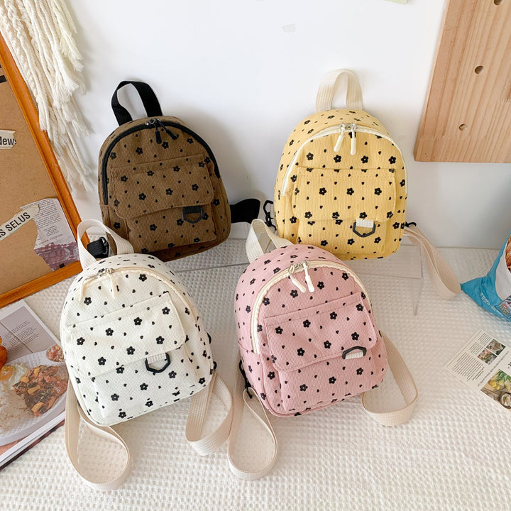 Smaller backpack made of cotton, abrasion-resistant
