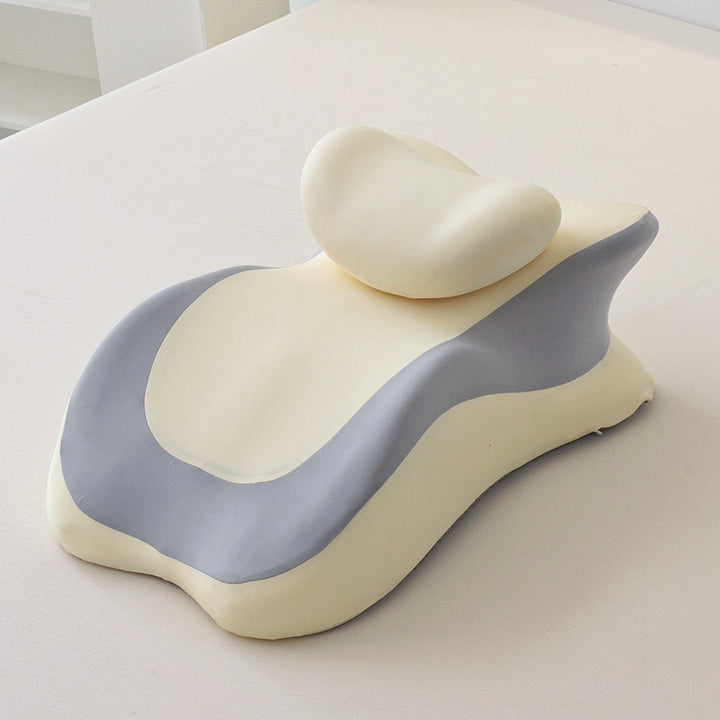 Ergonomic pillow made of memory foam