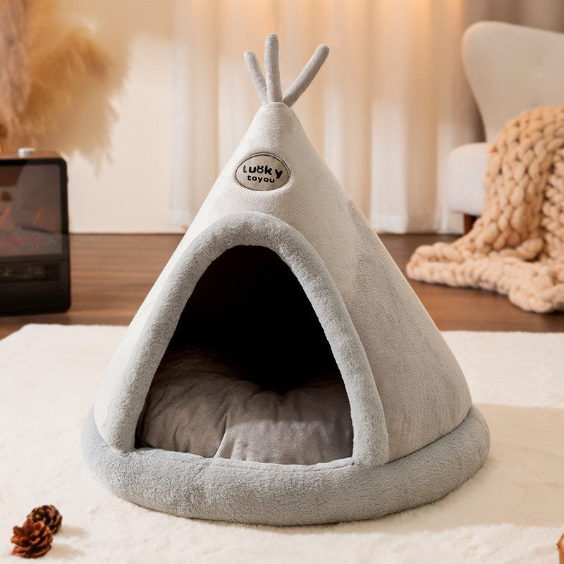 Enclosed house tent for cats and small dogs