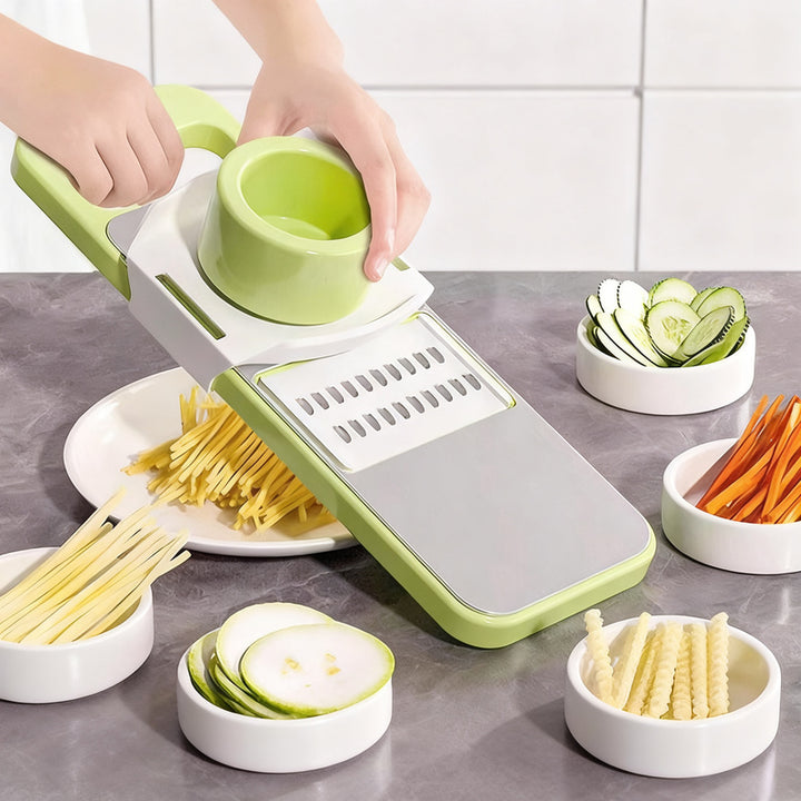 Spiral cutter for vegetables and fruits