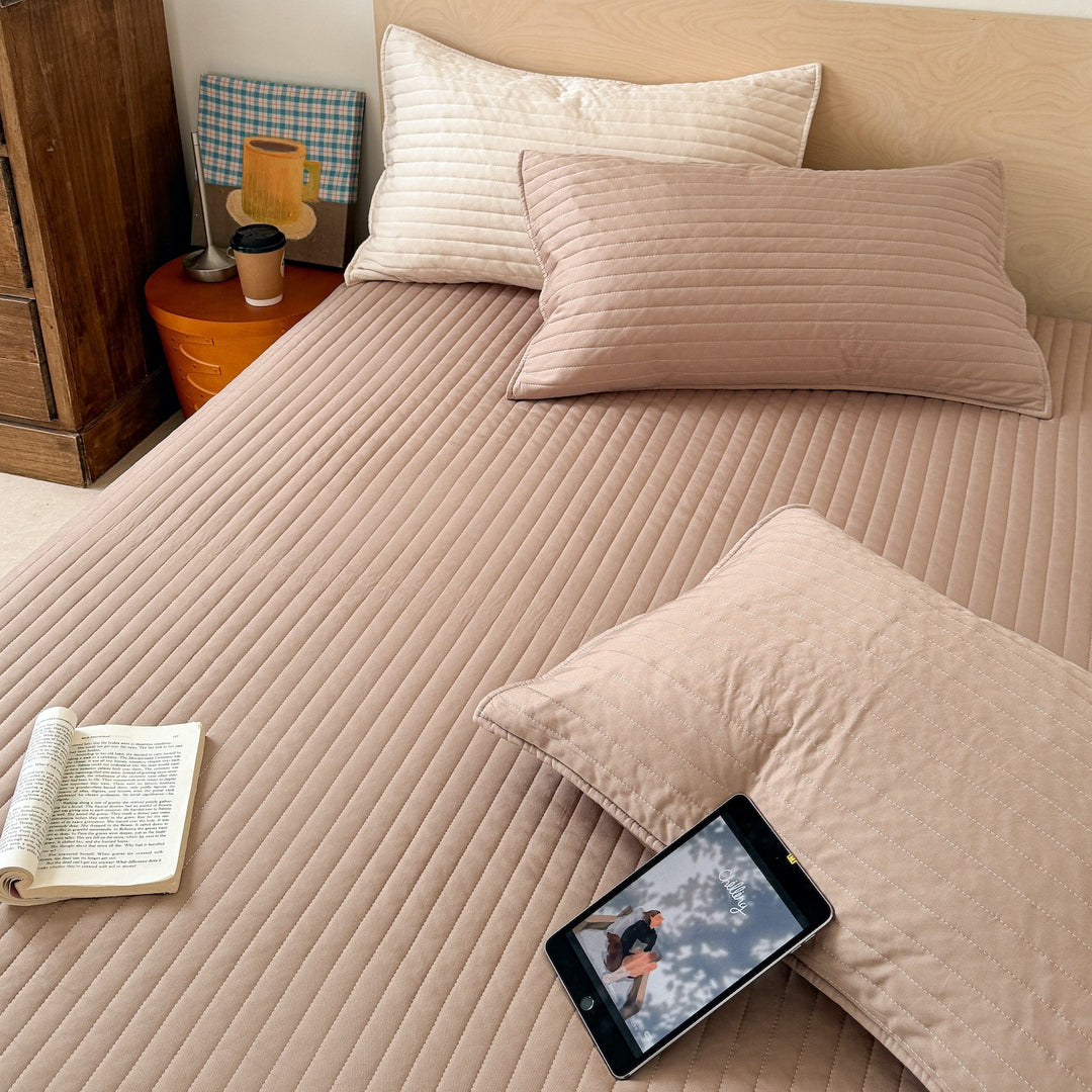 Modal quilted duvet with elastic, four seasons