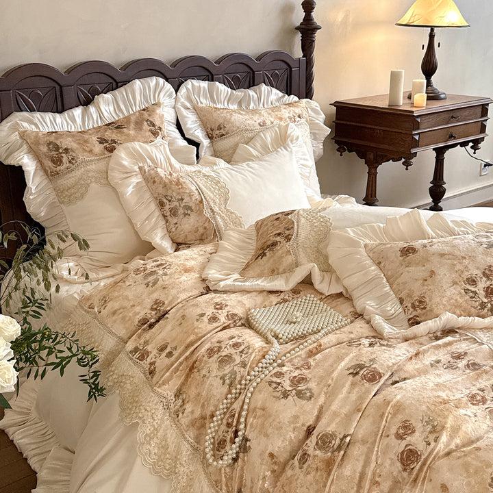 Bedding made of baby velour, French style