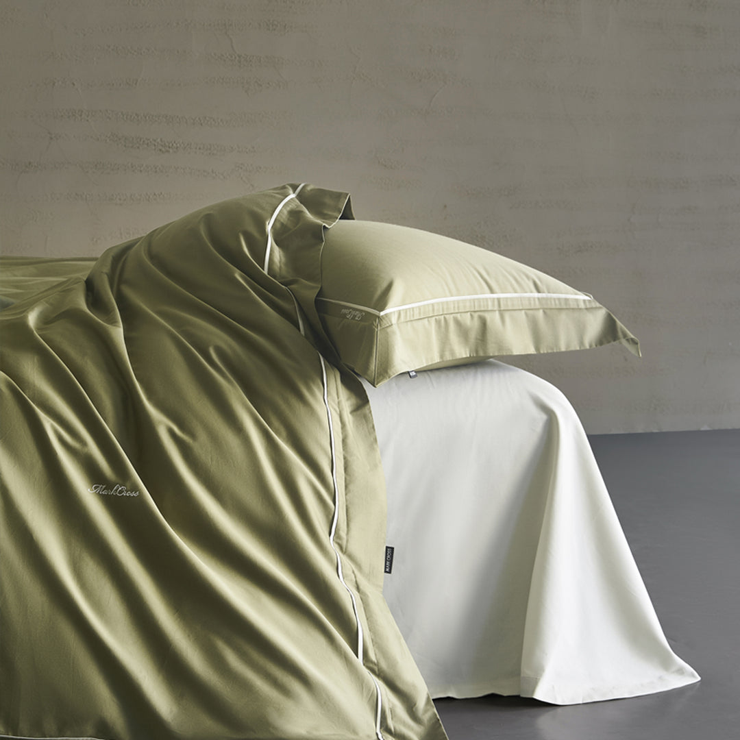 Bedding set made of long-staple cotton with embroidery