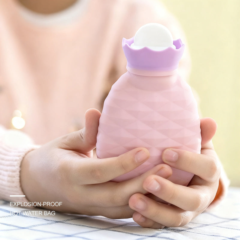 Silicone hot water bottle