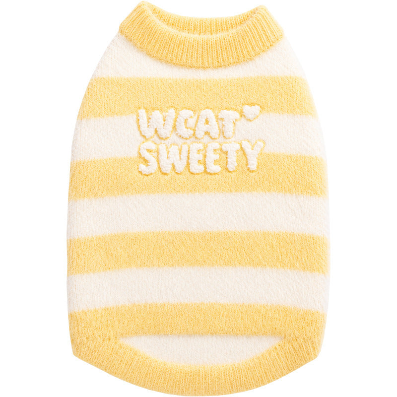 Pet sweater with letter pattern