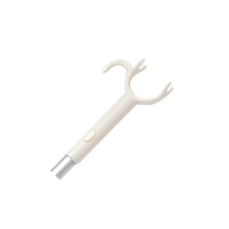 Extendable cleaning rod with interchangeable heads