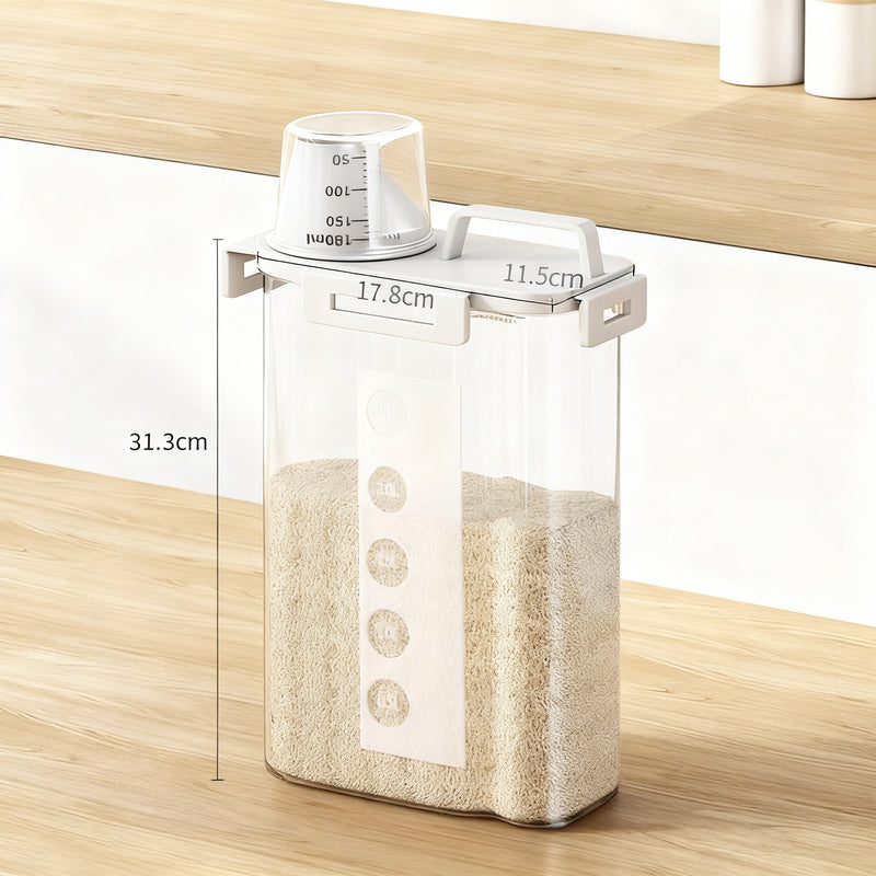 Plastic storage container with lid, airtight