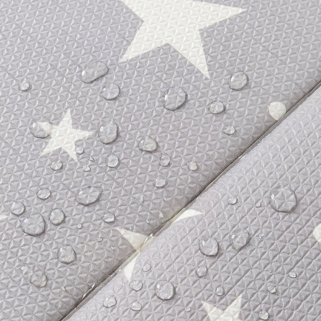 Pet sleeping mat, waterproof and non-slip