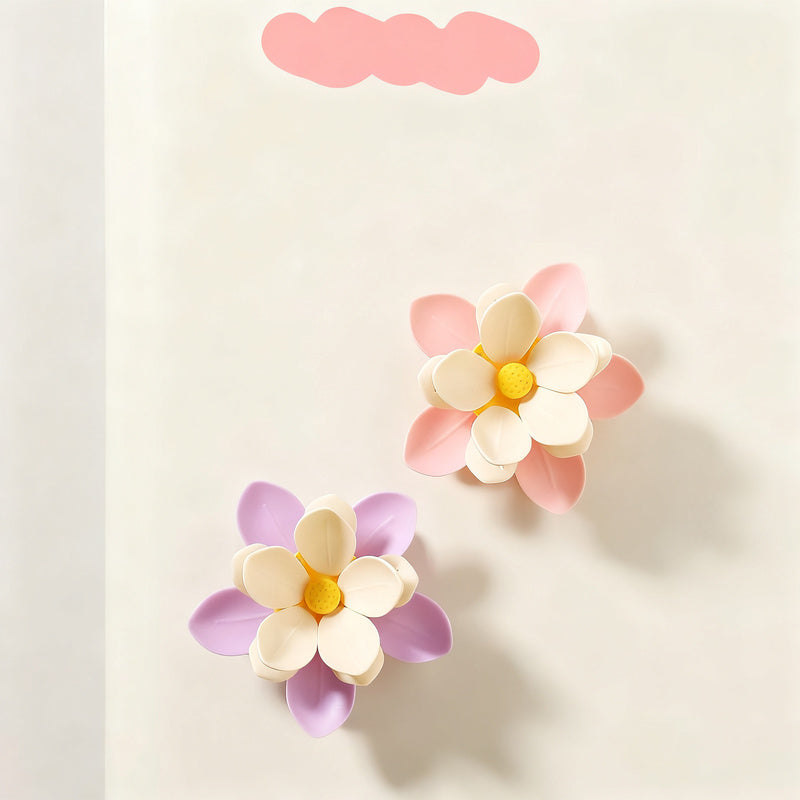 Magnetic closure clip for food bags