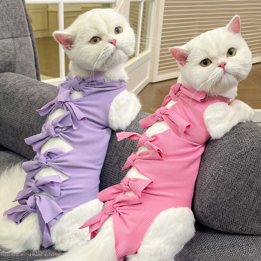 Protective clothing for pets after surgeries