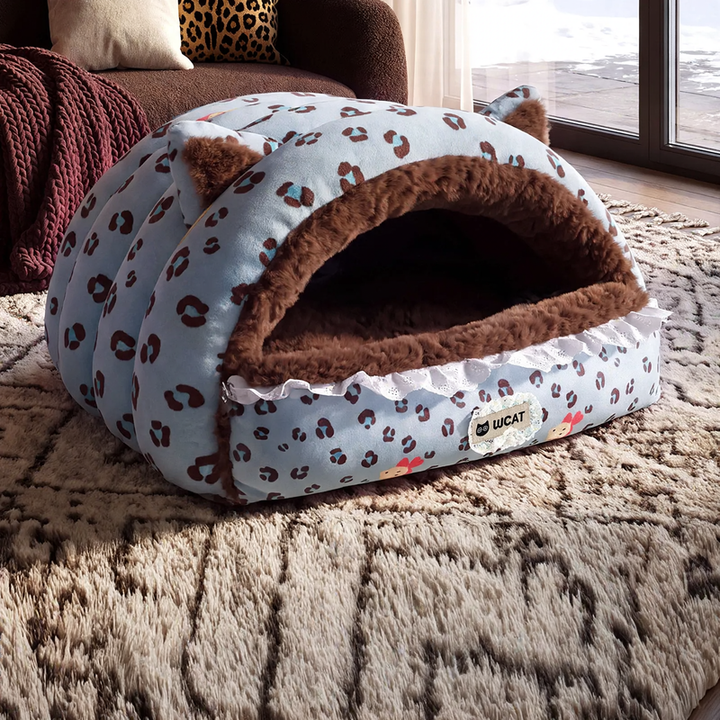Pet cuddle bed with leopard pattern