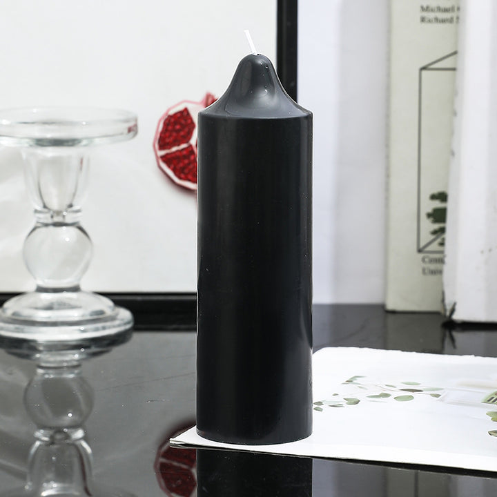 Black scented candle, cylinder with tip, 5×5 to 5×20 cm