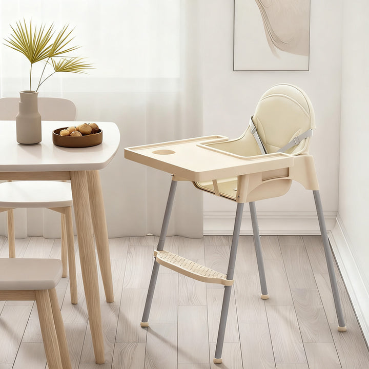 High chair for babies and toddlers