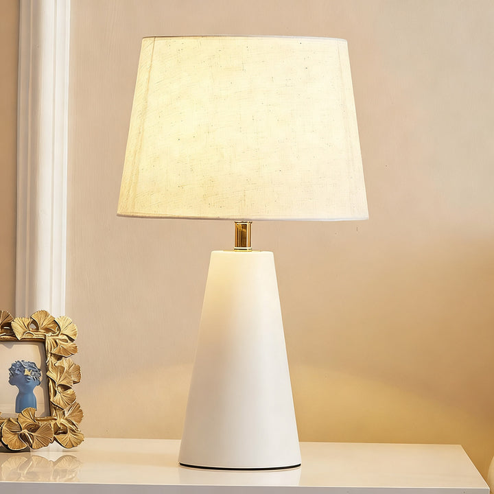 Nightstand lamp with stone look, Nordic