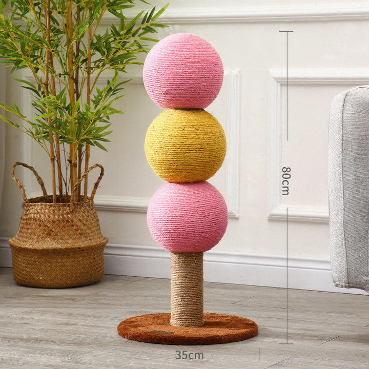 Cat scratching post made of sisal hemp