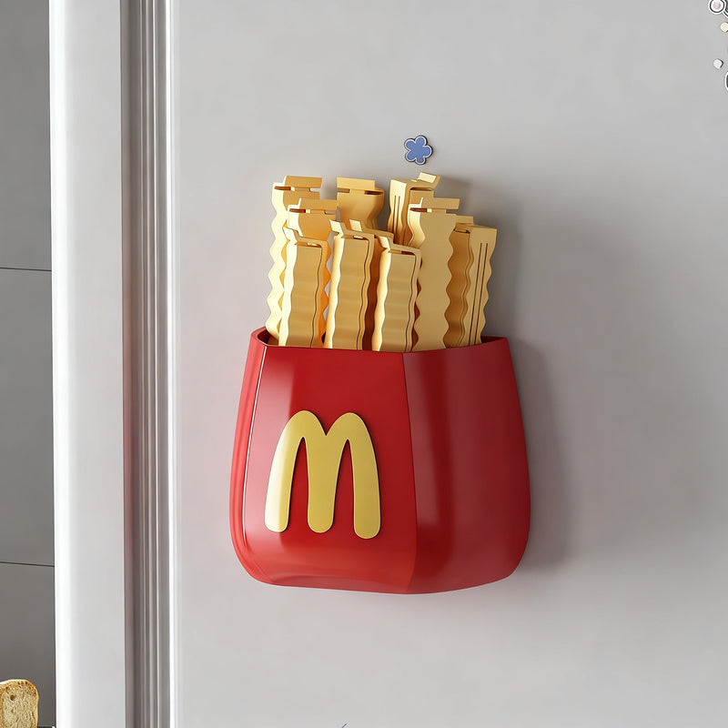 Magnetic closure clips for food bags