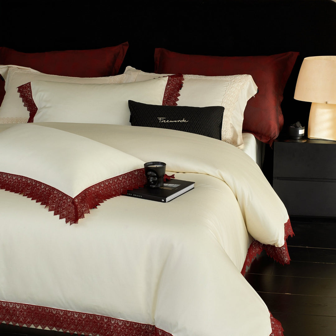 Wedding bedding made of long-staple cotton, red