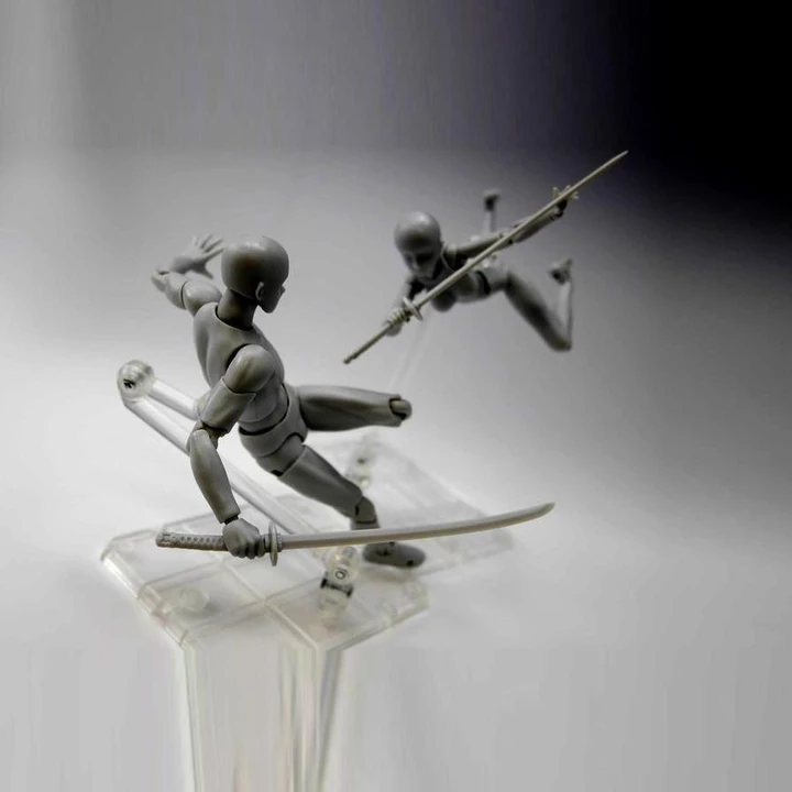 Kalsten | Realistic Drawing Figurines