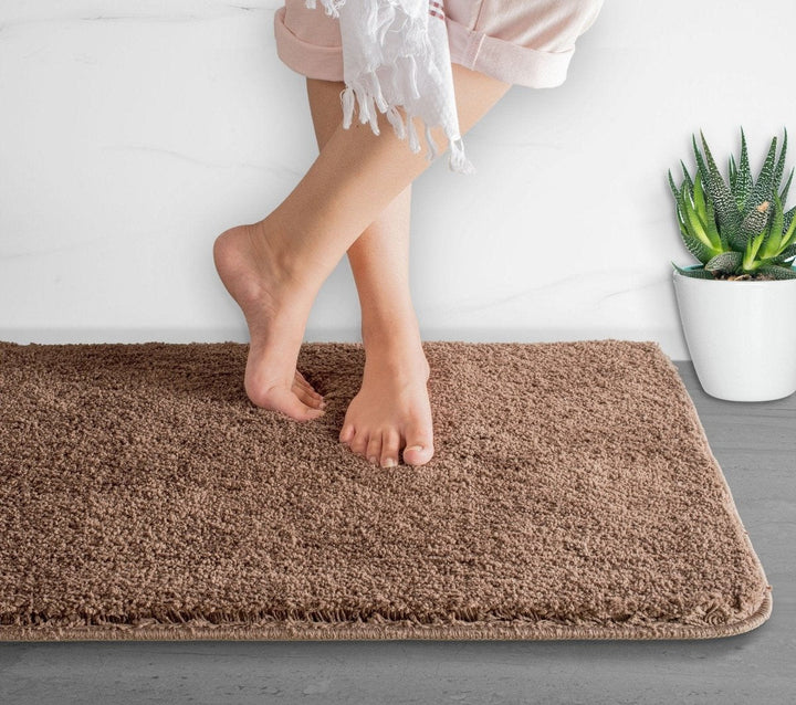 Kalsten | Luxura UltraSoft Bath Mat | Super-absorbent microfiber bathroom rug with anti-slip backing