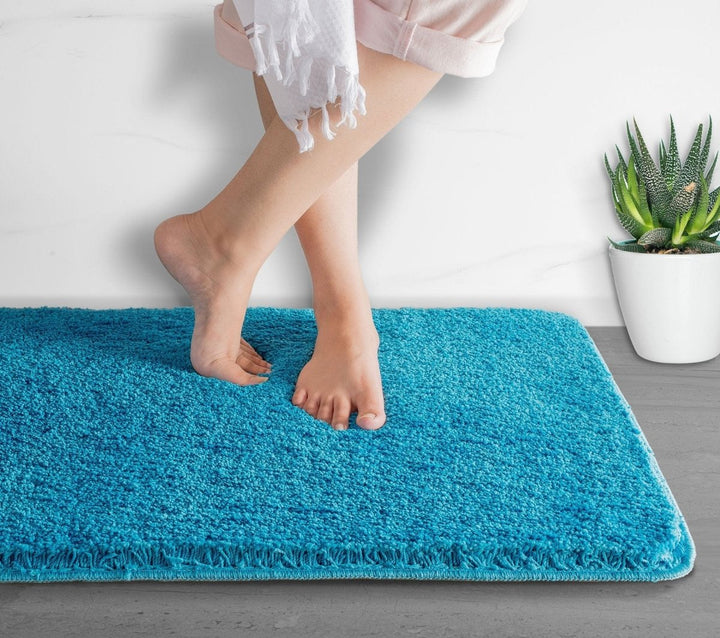 Kalsten | Luxura UltraSoft Bath Mat | Super-absorbent microfiber bathroom rug with anti-slip backing