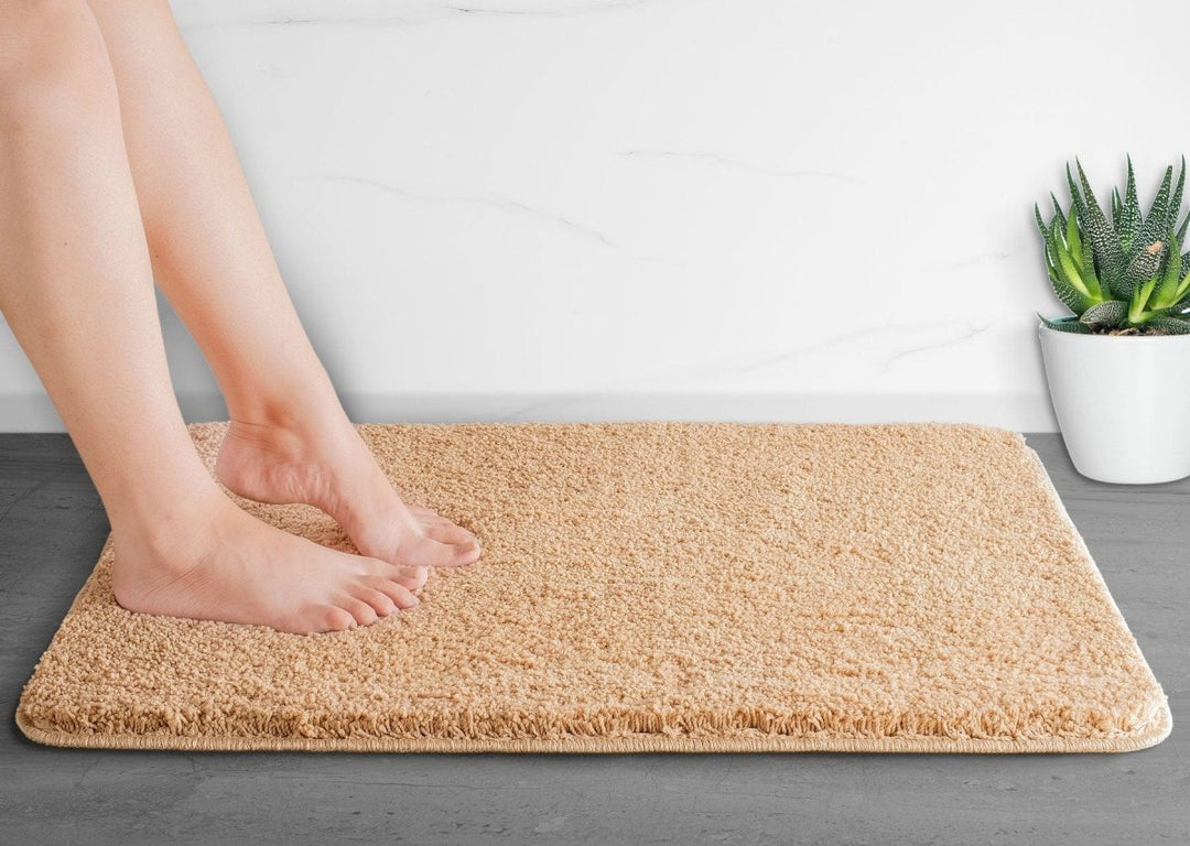 Kalsten | Luxura UltraSoft Bath Mat | Super-absorbent microfiber bathroom rug with anti-slip backing