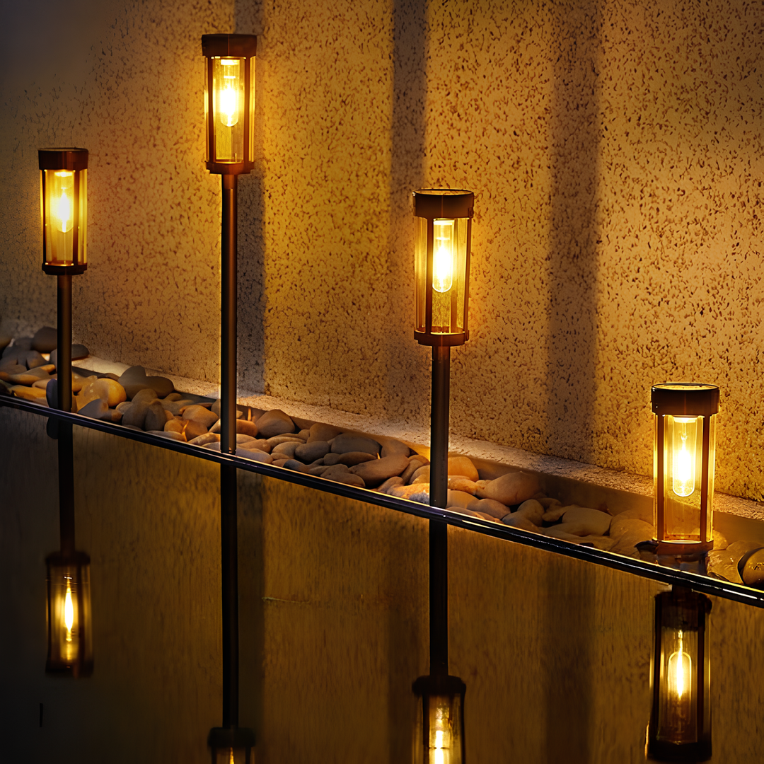 Solar Powered Outdoor Garden Light Noxord