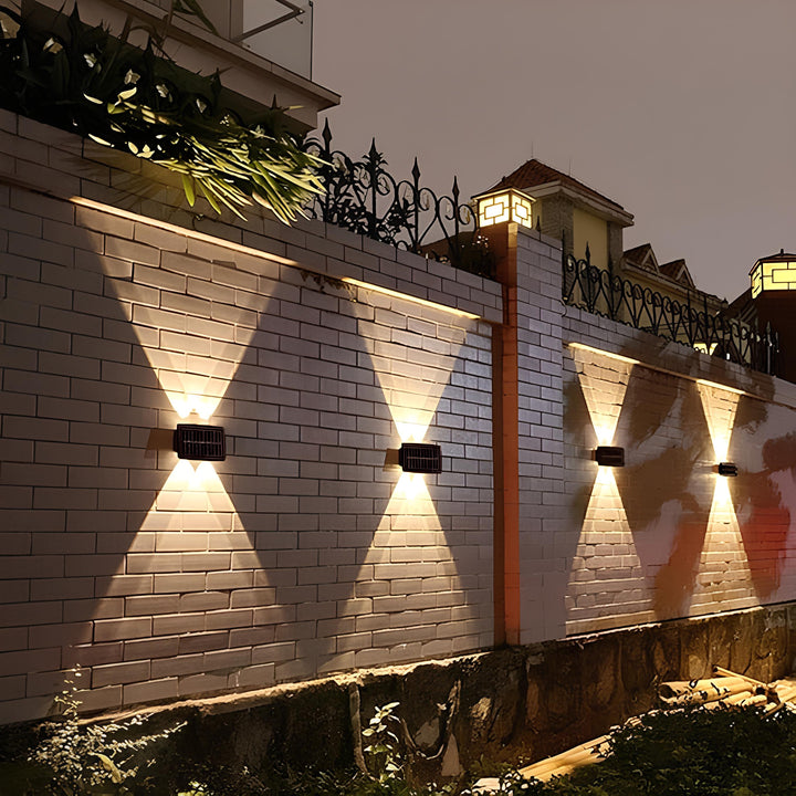 Solar LED Outdoor Wall Light – Warm White Noxord