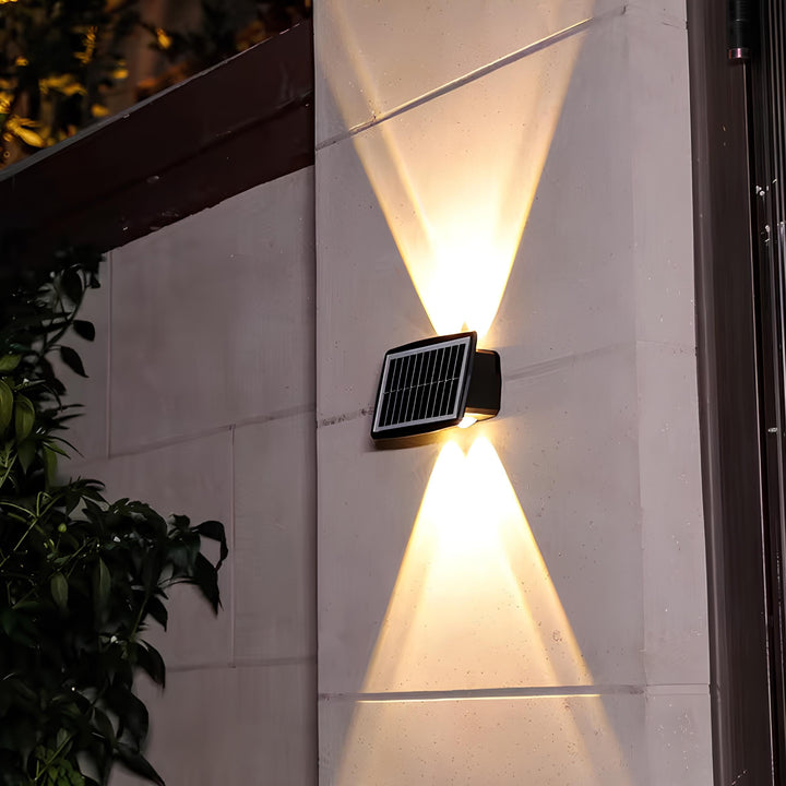 Solar LED Outdoor Wall Light – Warm White Noxord